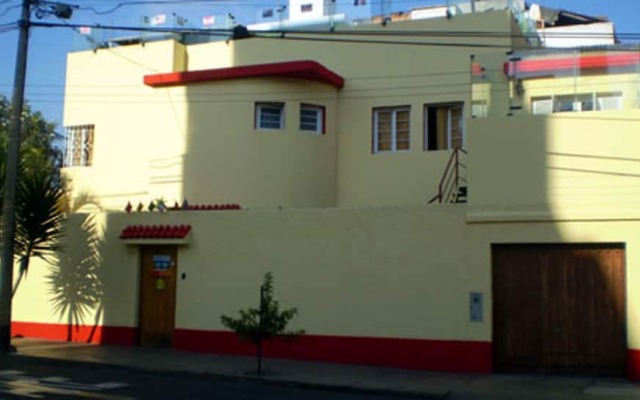 Pirwa Hostel Lima 0