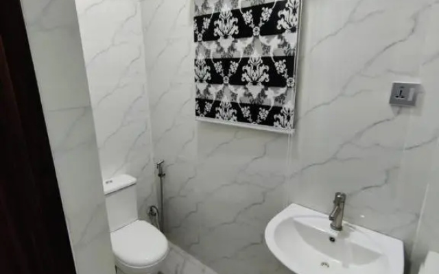D&G Luxury Apartments Apt 2