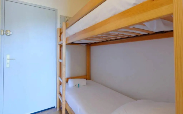 ST-CYR - Studio avec balcon, vue mer et proche plage
