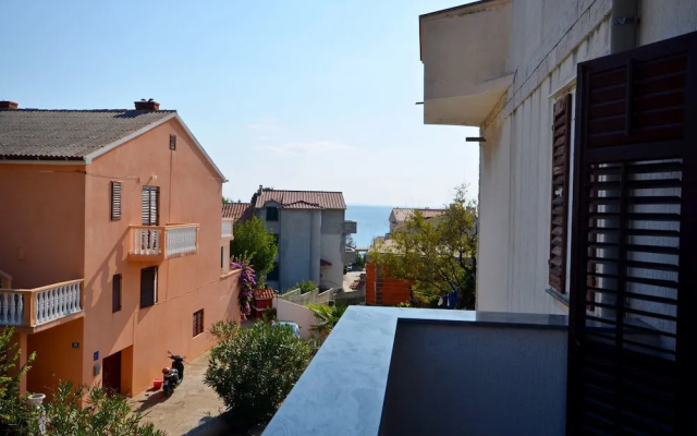 Apartments and Rooms Gordana
