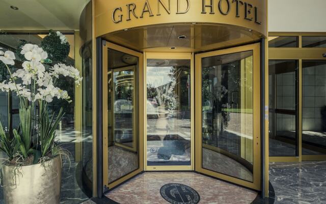 Отель Grand Hotel Terme Италия, Монтегротто-Терме - отзывы, цены и фото номеров - забронировать отель Grand Hotel Terme онлайн вид на фасад
