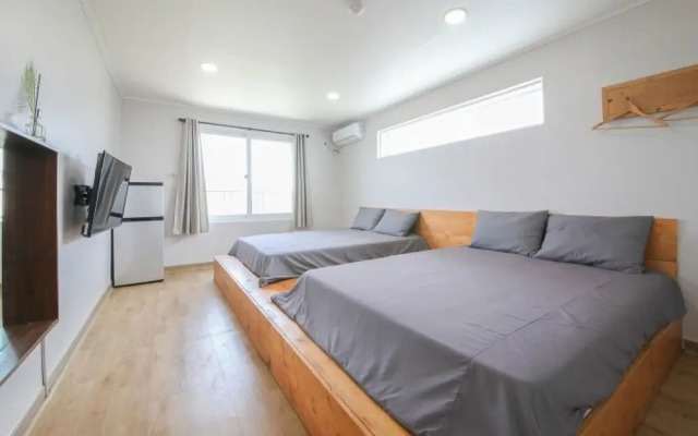Gangneung Sol House Pension