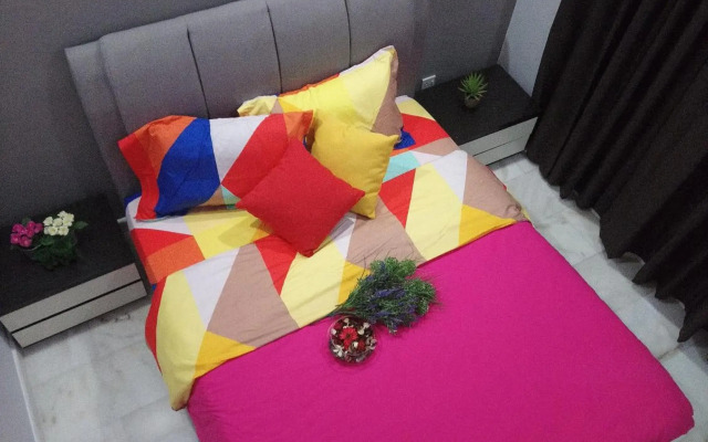 Big Family Friends Guesthouse 16pax, Legoland Bukit Indah