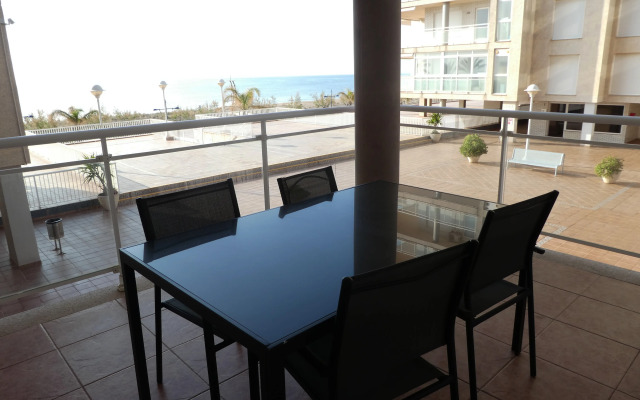 Apartamentos Argenta Caleta 3000