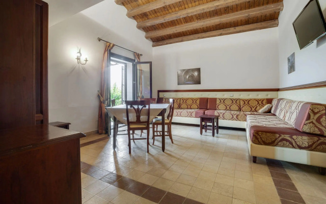 Holiday Home Near Mount Etna Views