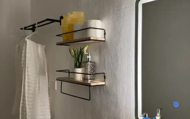 Affordable Stay near  SM trece | Netflix+WiFi
