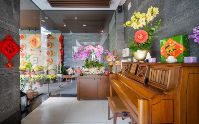 Tashi Oasis Hotel & Apartment