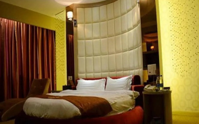 Bella Ingenious Hotel