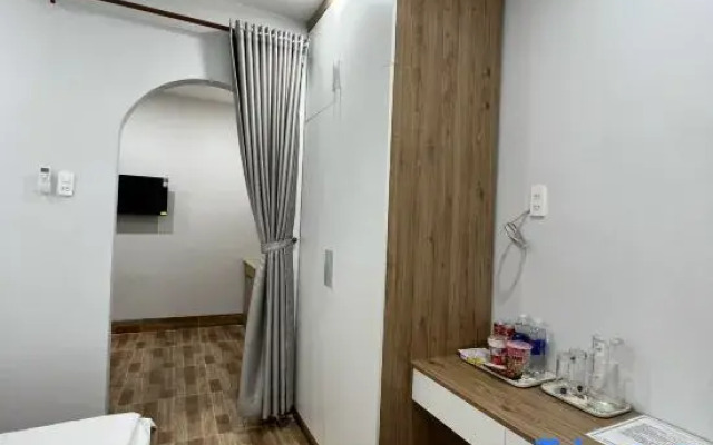 Truc Xanh Hotel & Apartment