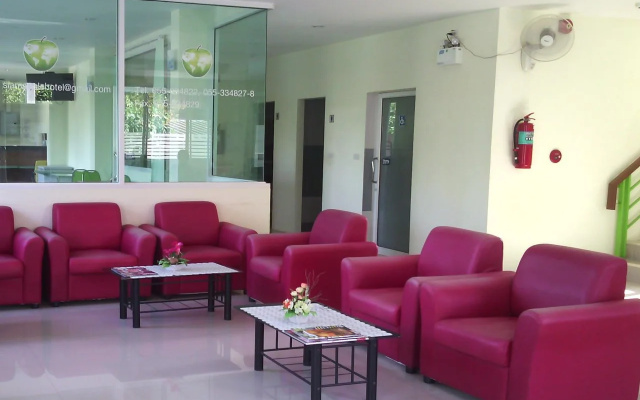 Siam Apple Hotel And Resort