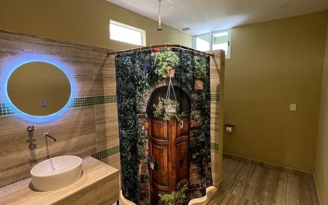 LOL-HA Cancun Boutique Hotel