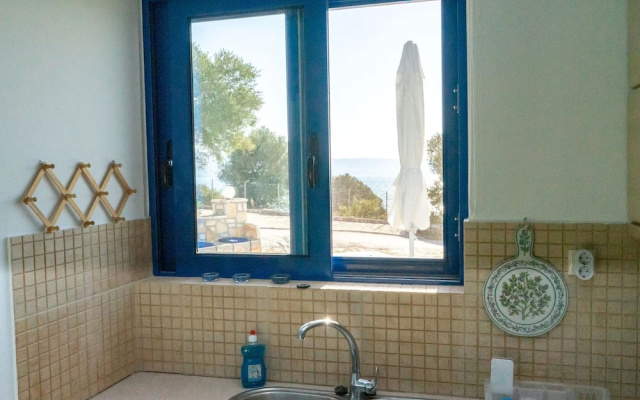 Beautiful Apartment in Greece With Swimming Pool