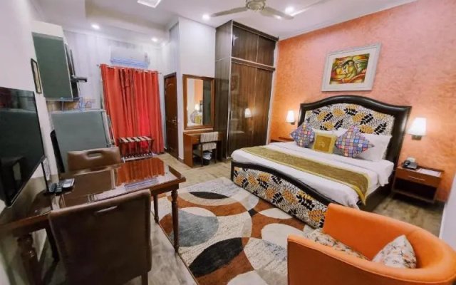 Lahore Hotel