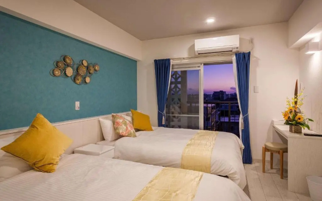 Kariyushi Condominium Resort Miyakojima Fukugi Stays