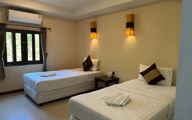 Baan Busaba Hotel