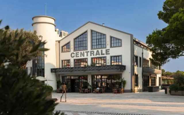 Centrale Luštica Bay By Angsana