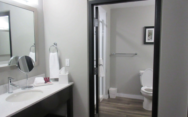 Best Western Premier Northwood Hotel
