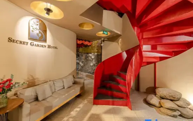 Secret Garden Hotel
