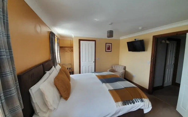The Dolfor Inn Adults only