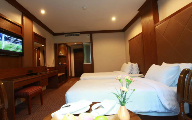 Mövenpick Suriwongse Hotel Chiang Mai