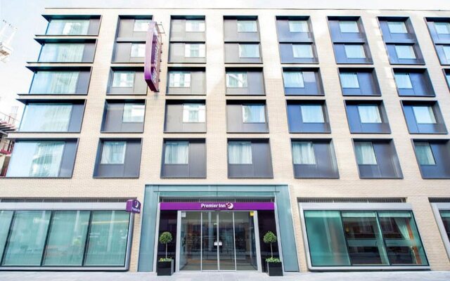 Отель Premier Inn London City - Aldgate вид на фасад
