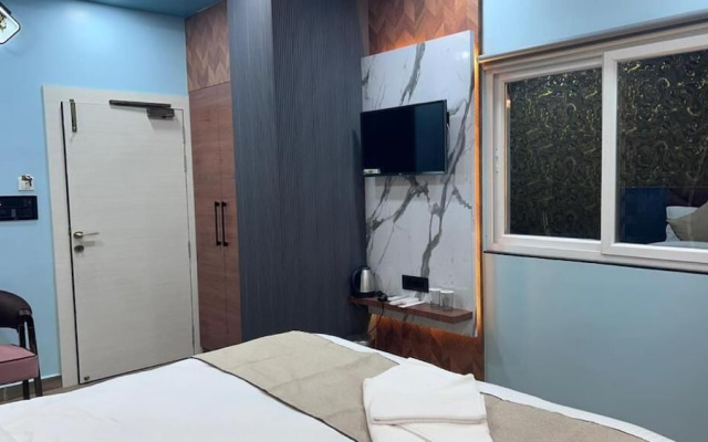 Hotel Rashmi Grand