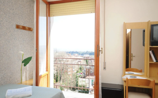 Hotel Iris
