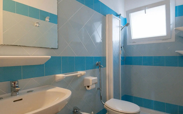 Charming holiday home in Lido di Pomposa with shared pool