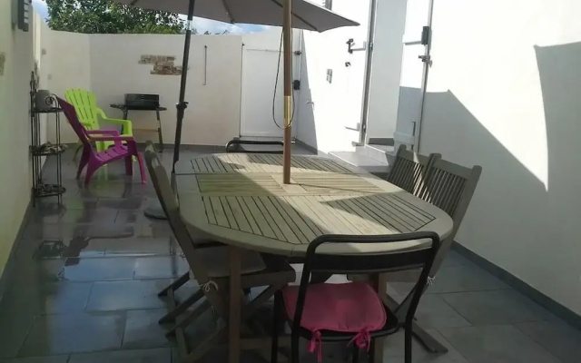 APARTMENT CHIOLA RDC - BEACH ON FOOT- SOLARO Apartment 1