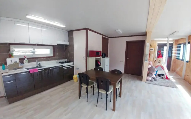 Jecheon Sky Light Pension