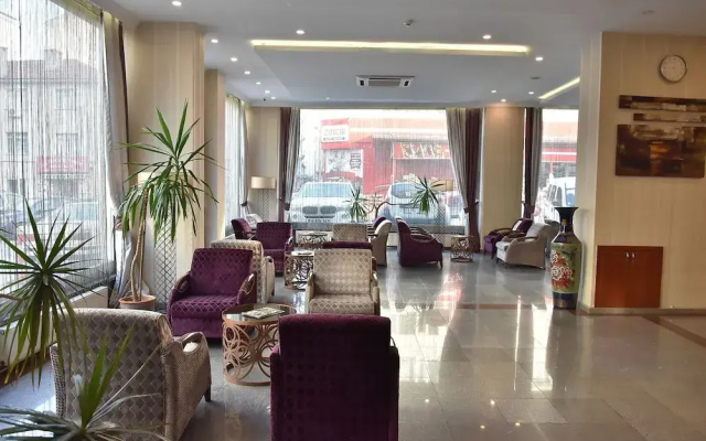 Gold City Hotel