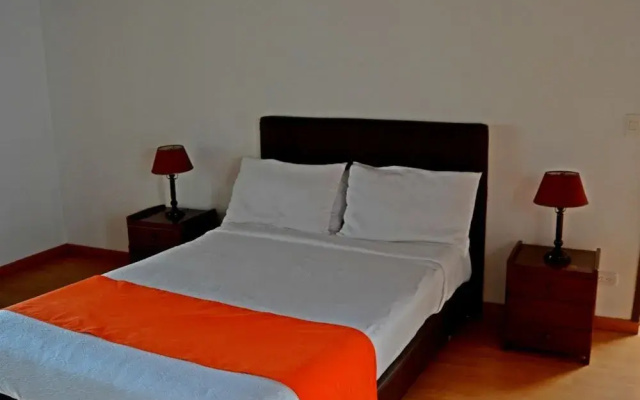 Aparta Suite Casa Regis