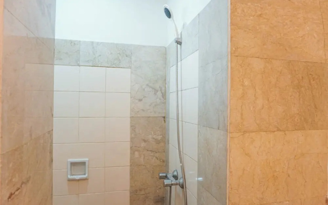 Spacious and Elegant 2BR @ Kedoya Elok Apartment