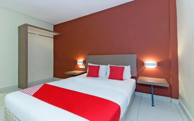 OYO 207 Nugraha Homestay