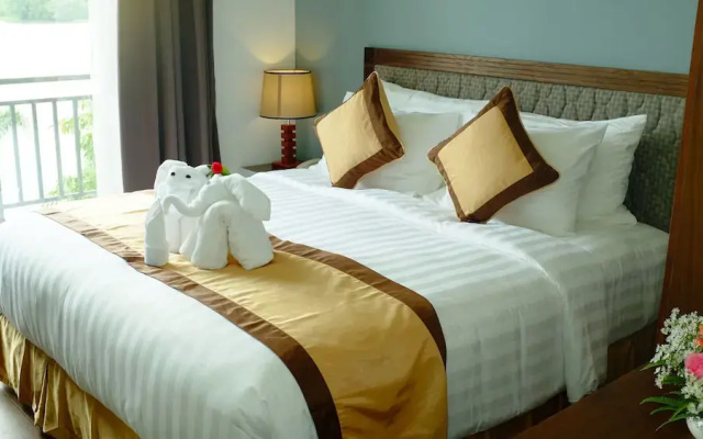 Sen Yangon Lakeview Hotel