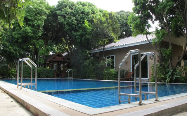 Muntra Garden Resort