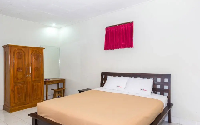 RedDoorz Sanur 3