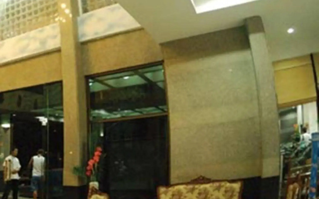 R.S. Hotel