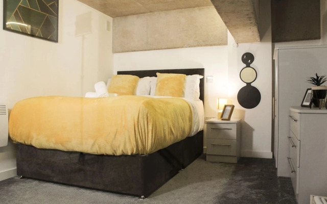 Modern Luxury Serviced Duplex Apartments by Repose