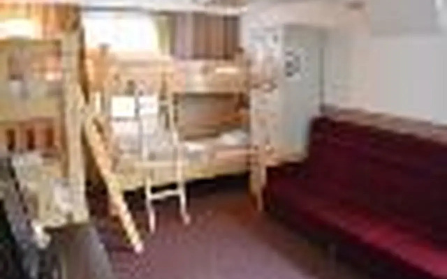 Oak Hotel