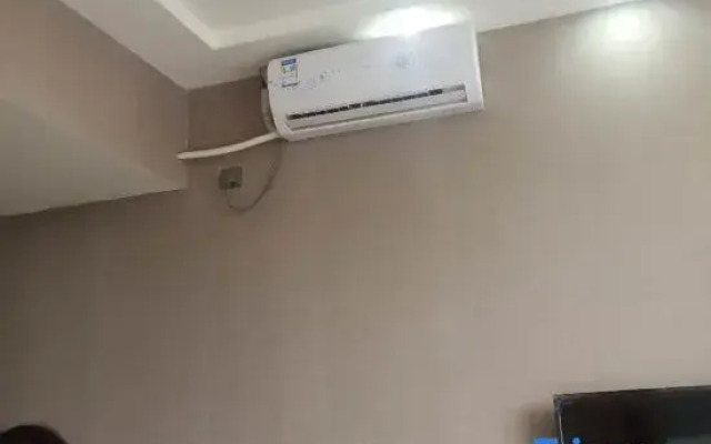 San Heyuan Hotel Translation