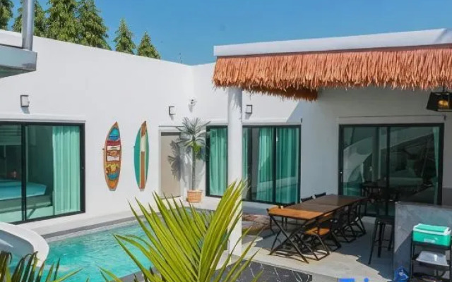 Beloved Bliss Pool Villa Bangsaen