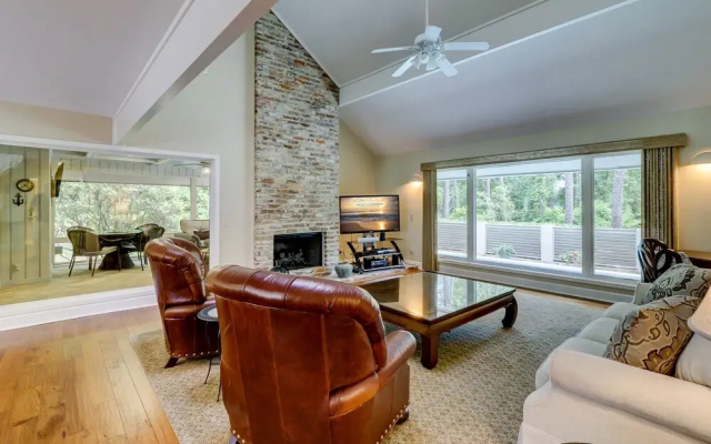 78 Baynard Cove