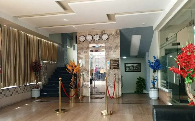 Mangla Tower Hotel