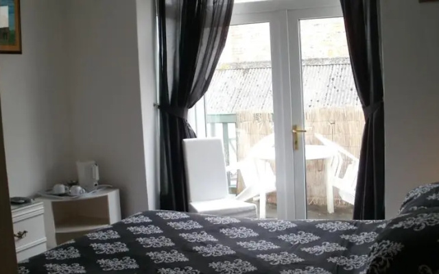 The Croft Hotel - Bed & Breakfast