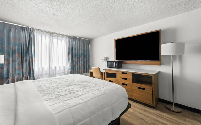 Suburban Studios Fairborn - Dayton