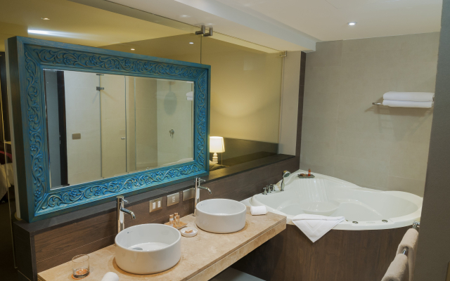 Arawi Miraflores Prime