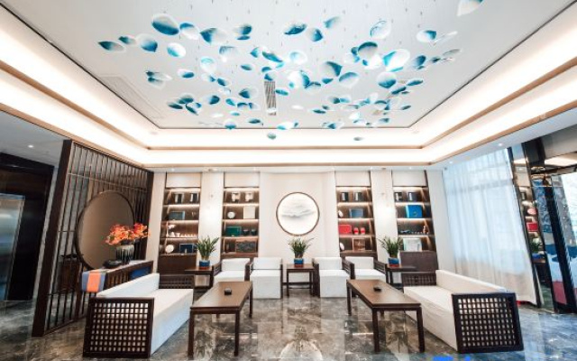 QIANNA HOTEL FINE (Pingdingshan Zhanhe District Biguiyuan)