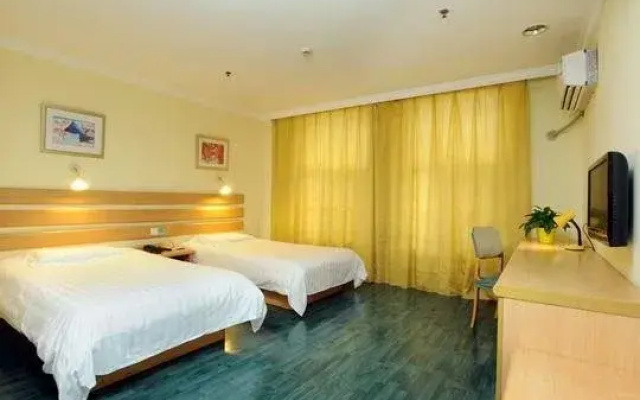 Home Inn Taicang Shanghai East Road