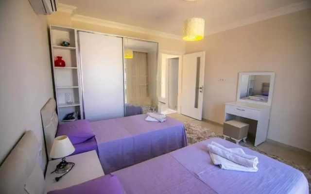 Beautiful 4-bed Villa Beril With Private Pool